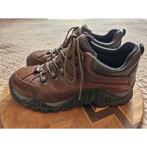 Bass "Peak" Men's Hiking Outdoor Brown Leather Shoes Boots 10 1/2M